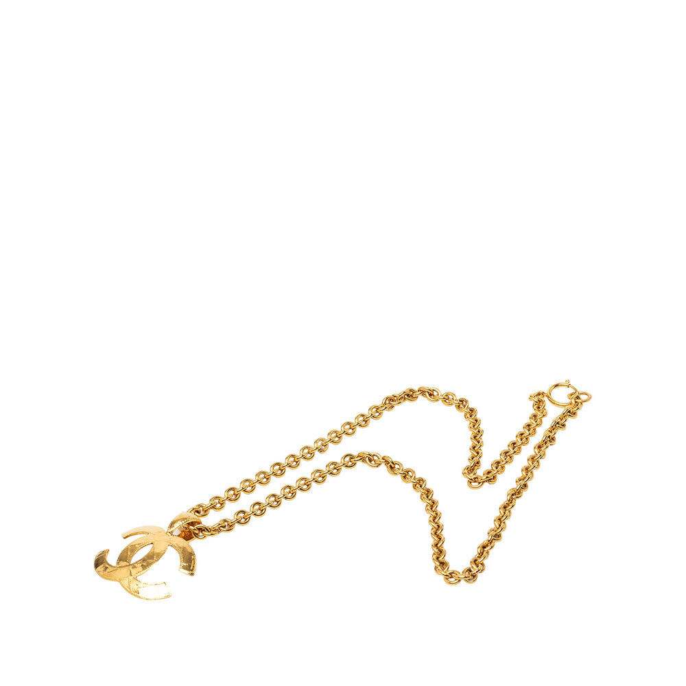 Pre-Loved Chanel CC Gold Plated Quilted Pendant Necklace